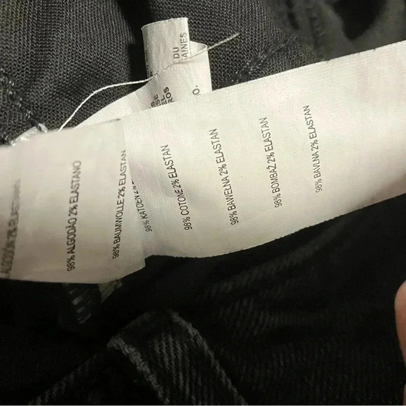 Denim&Co black tapered leg  high waisted jeans - Picture 5 of 5